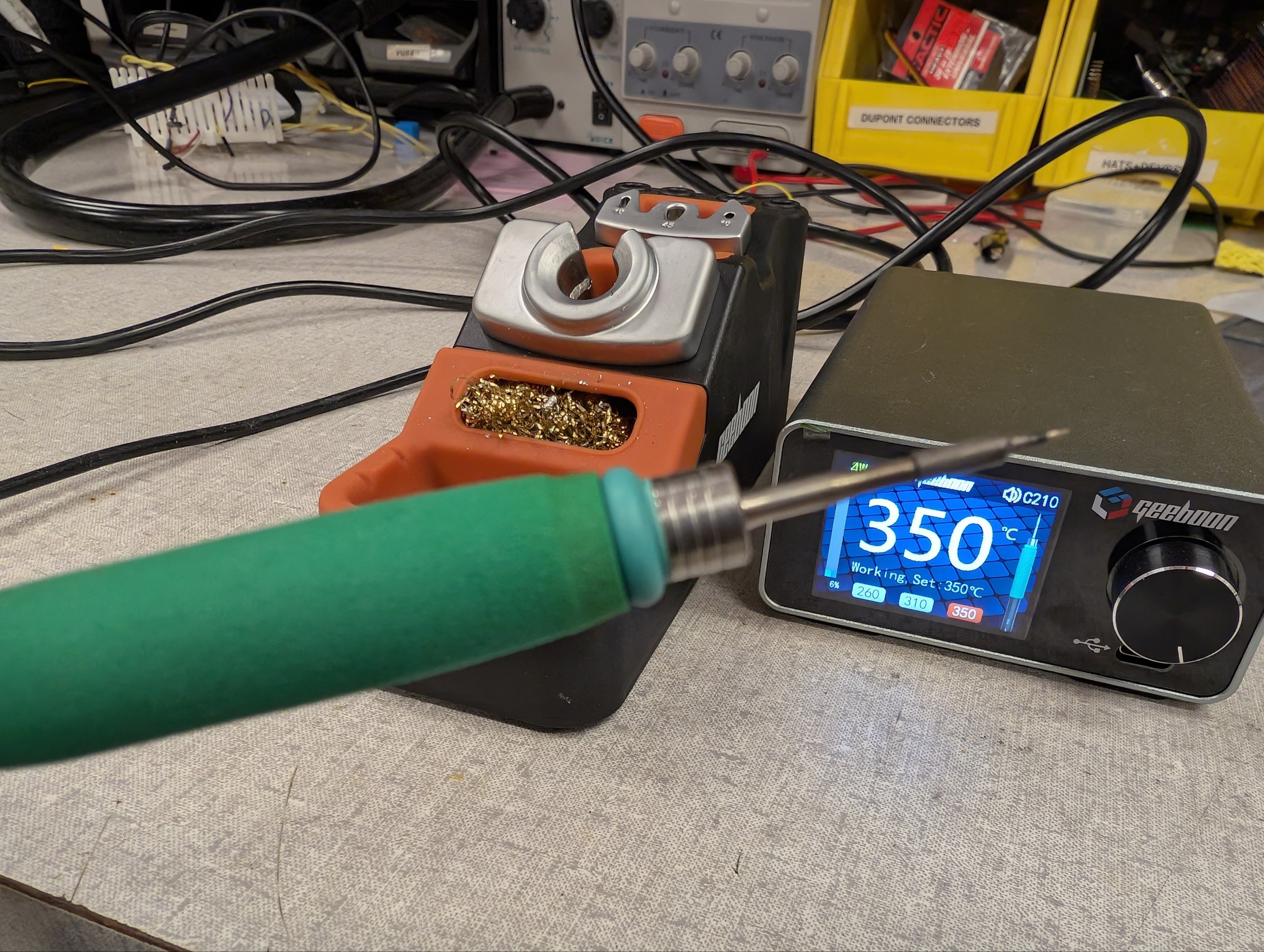 TC 22 Soldering Station