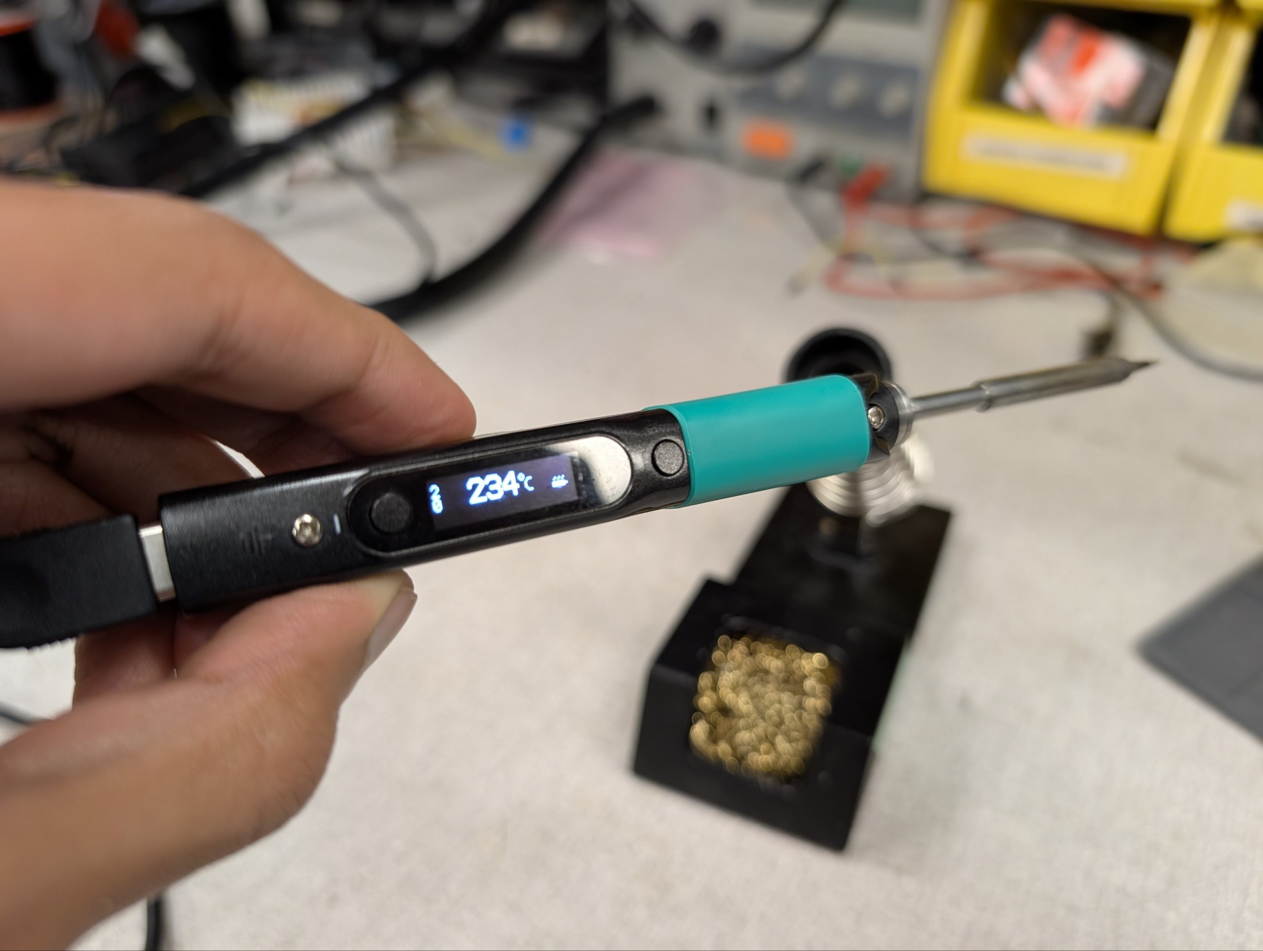 Pinecil soldering station